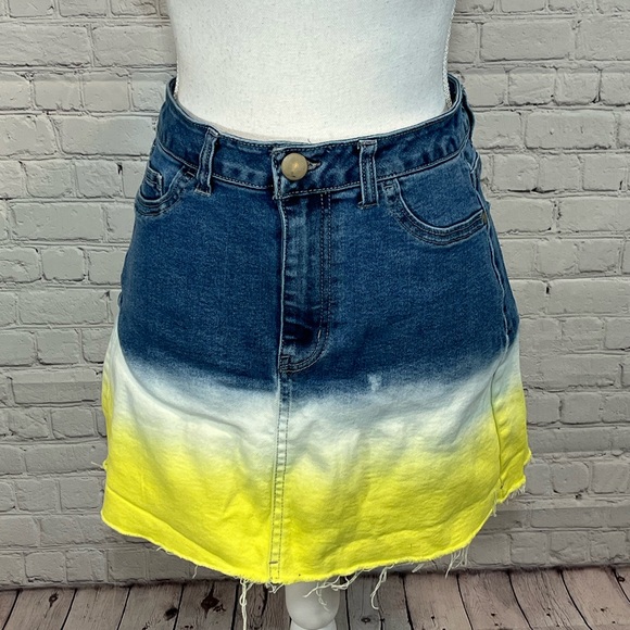 WILD FABLE Dip Dye Jean Skirt - Picture 2 of 3